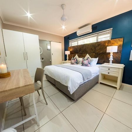 Faraway Lodge Westville Экстерьер фото